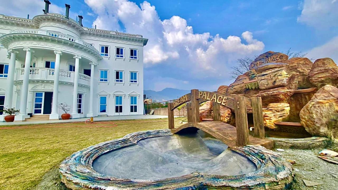 Dream Palace Resort Catmandu Exterior foto